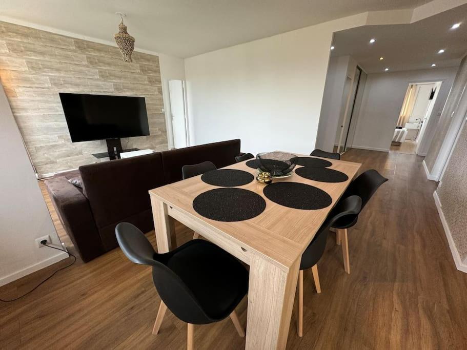 Grand Appartement 3 Chambres Balcon - Partdieu Lyon Zewnętrze zdjęcie